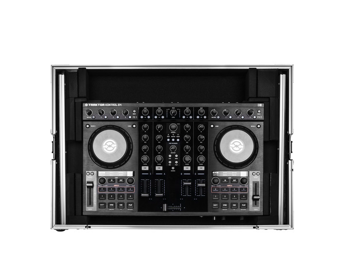 Native Instruments Traktor Kontrol S4 mk3 Estuche de transporte
