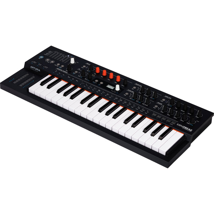 Arturia MiniFreak Hybrid Synthesizer