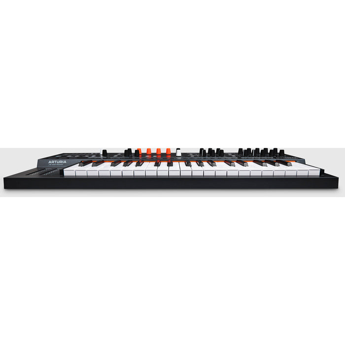 Arturia MiniFreak Hybrid Synthesizer